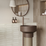 S147Marca-Corona-Fornace-Bianco-Minerale-Formella-Bruno-Bistro-Bathroom-P1